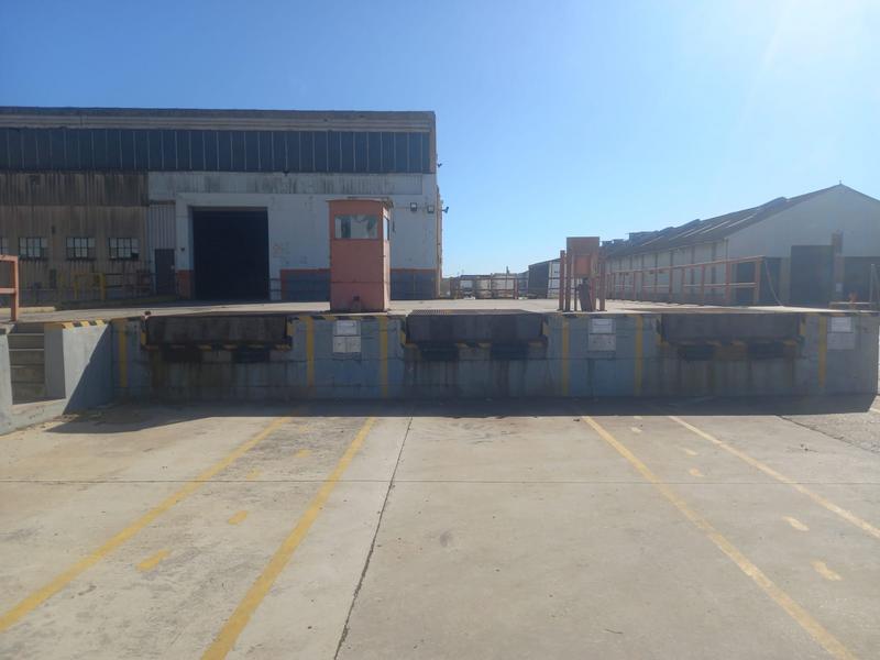 To Let commercial Property for Rent in North End Eastern Cape